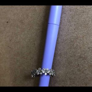 Pandora flower ring